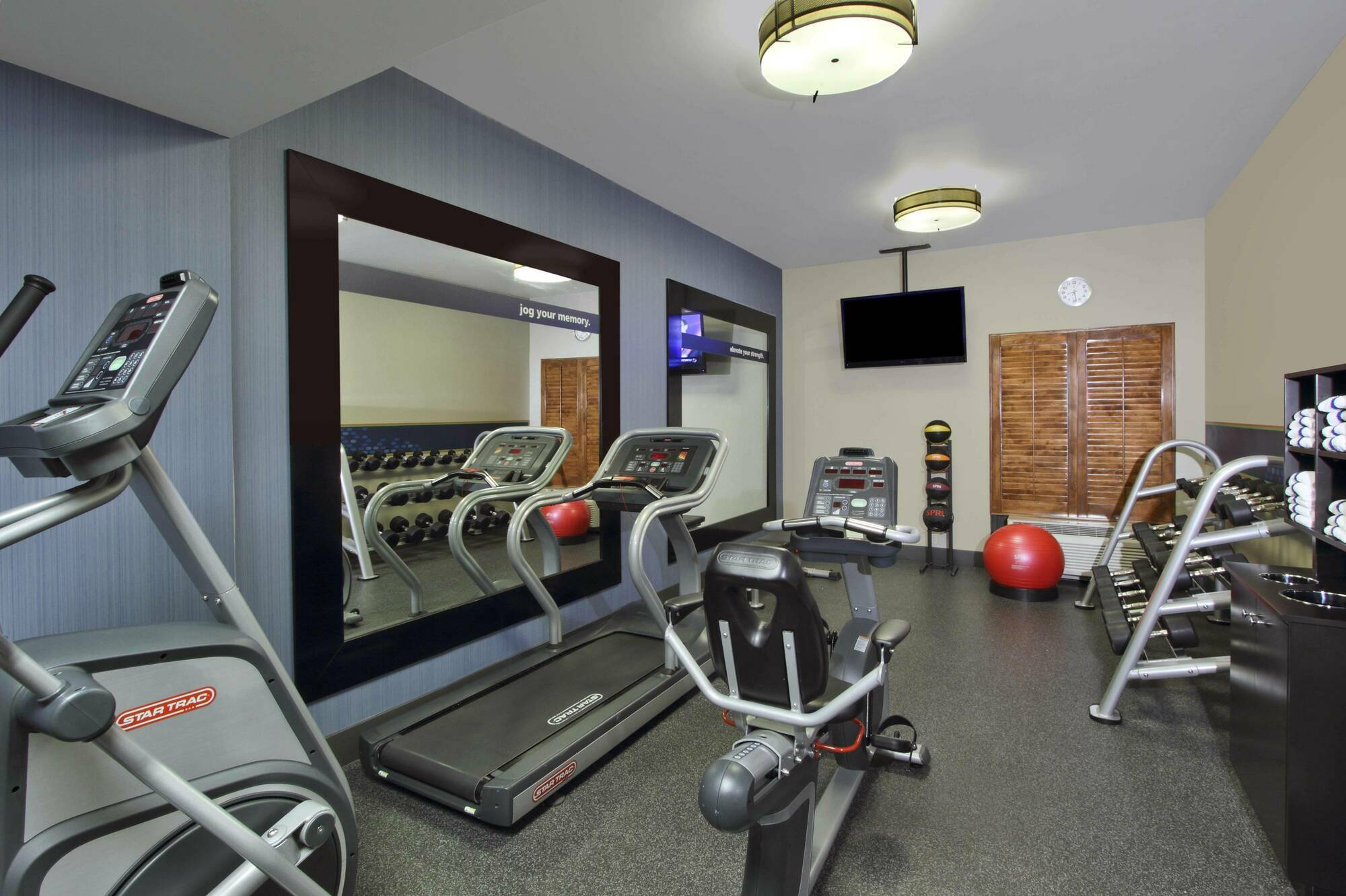 Hampton By Hilton Austin South - I-35 & Ben White Hotel Ngoại thất bức ảnh